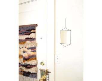 Espejo colgante geométrico con cadena de cristal estilo bohemio, decoración de pared angular, acento decorativo para el hogar