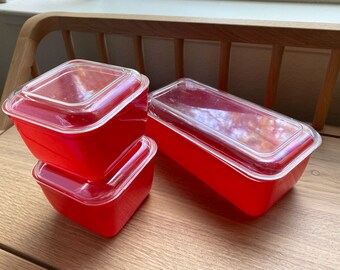 Set of Vintage Lustro-ware Refrigerator Storage Containers Boxes Kitchen Red Plastic MCM Midcentury Decor Farmhouse Lustroware Tupperware