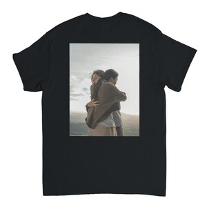 T-shirt Uranus 2324 in edizione limitata nera / GL SERIES ITALIA Europa Design ufficiale / Merch ufficiale Uranus 2324 / FreenBecky / Embrace