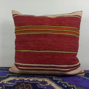 Geometric Throw Pillow , 16x16 Decorative Cushion for Sofa or Bed, Modern Home Accent, Minimalist Home Pillow, 16x16 Square Pillow