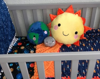 Earth Moon and Sun-pluchebundel!