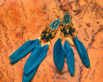 Vintage Bohemian Feather Tassel Earrings, Unique Metal Feather Earrings, Fashionable Statement, Everyday Wear, Gift for her
