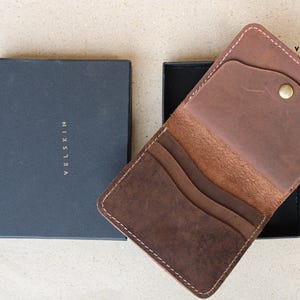 Cartera de cuero hecha a mano Cartera cosida a mano, cartera para hombre Cartera minimalista Cartera fina de cuero