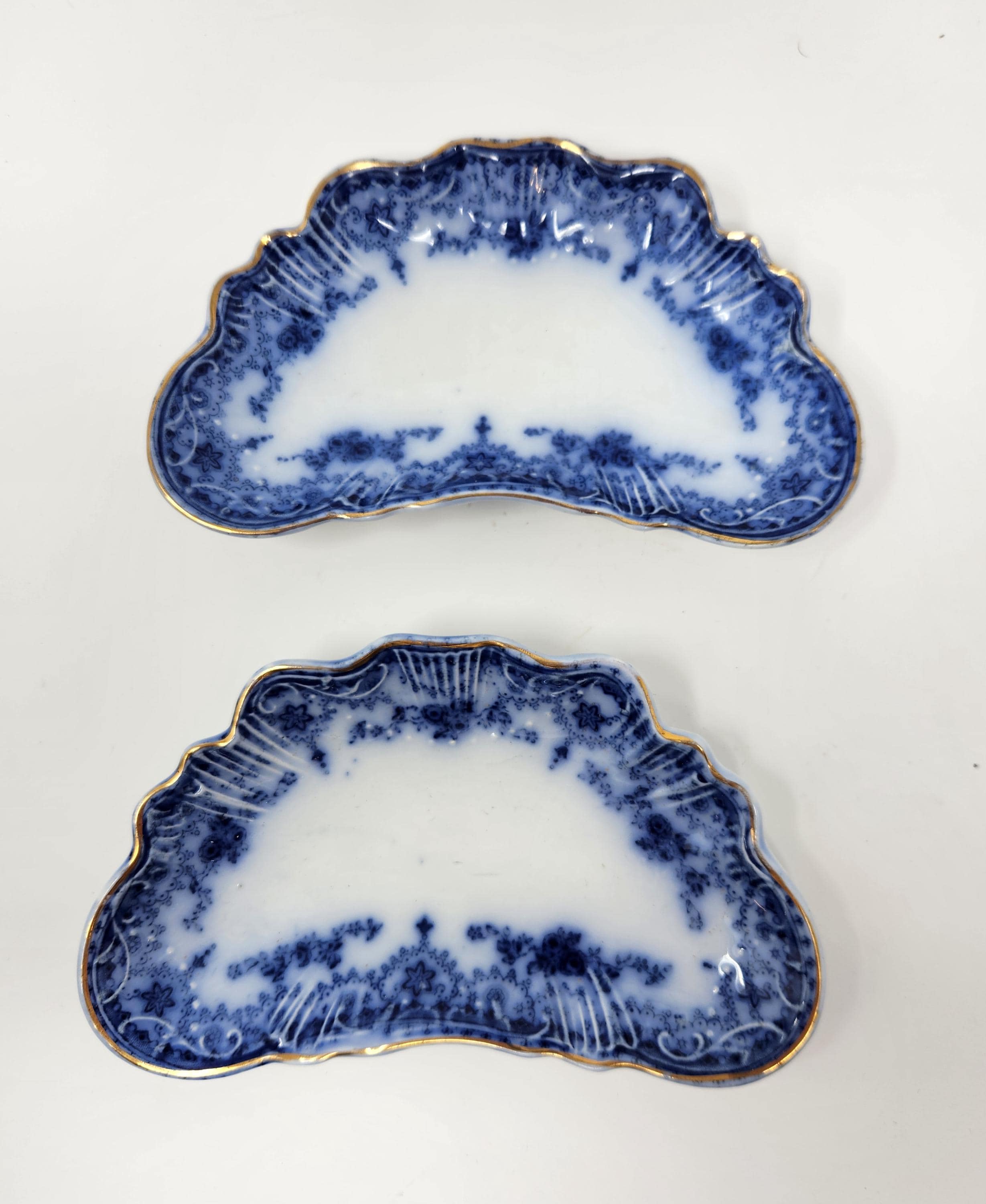 ジョンソンブラザーズ アンティークフロウブルー Oval Bowl ジョンソンブラザーズ アンティークフロウブルー Oval Bowl