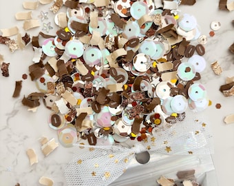 Football Confetti, Confetti Glam, Custom Confett, Pretty Confetti, Colorful Confetti, Football Confetti, Flatlay Confetti, Glitter