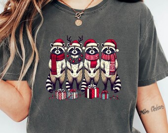 Christmas Racoon Tshirt - Funny Xmas Racoon Shirt - Winter Festive Tee - Raccoon Shirt - Christmas Animals - Comfort Colors Shirt - Mom Gift