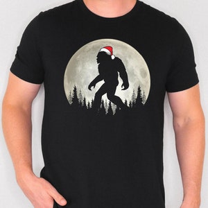 Bigfoot Christmas Shirt, Bigfoot Shirt, Sasquatch Man Tshirt, Bigfoot Lover Men Tshirt, Christmas Sasquatch T-Shirt, Sasquatch Gift Tee