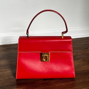 Bolso de mano rojo Salvatore Ferragamo