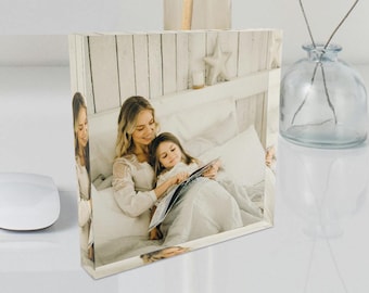 Custom Acrylic Photo Block: Personalized Picture Frame, 10x10 cm