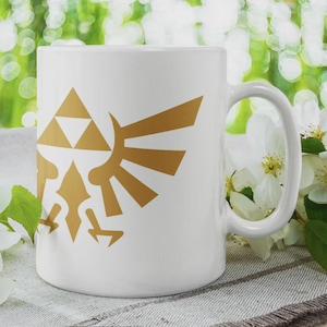Legend of Zelda Mug – Gamer Gift – Fantasy Coffee Mug – Geeky Cup – Nintendo Fan Art – Nerdy Gift for Him or Her – Gaming Mug