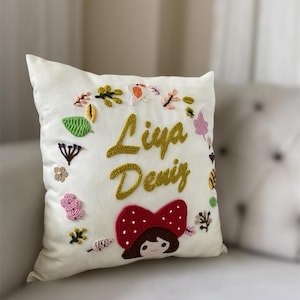 Handmade Organic Cotton Punch Needle Pillow Cover: Personalized Floral Embroidery