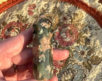 Flower Agate Tower | Green Agate, Pink Quartzy Plumes (77mm)