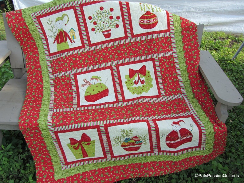 Christmas Elves Quilt, Quilted Christmas Blanket, Christmas Lap Quilt, Christmas Wall Hanging, Quilt with Minky Backing Red White Green image 1