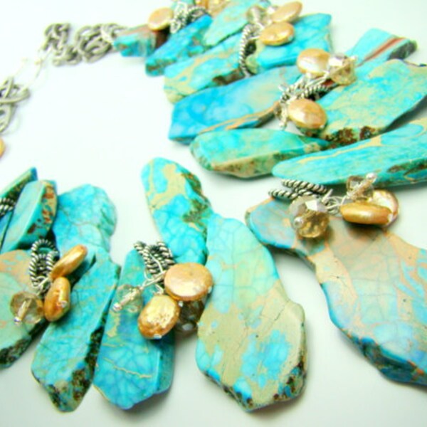 Turquoise statement necklace, chunky blue gemstones, gold pearls... Sheeba