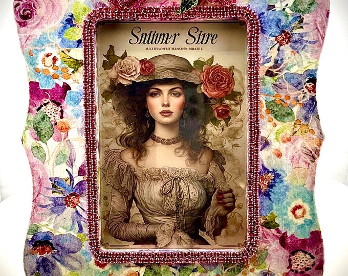 Shabby Chic Floral Picture Frame: Rhinestone Brooch, Easel Back