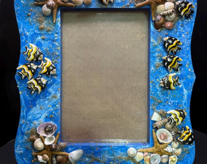 Beach Table Top Picture Frame with  Pour Paint, Ceramic Parrot Fish and Sea Shells