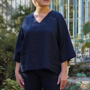 Haut en lin pour femme, chemisier en lin, hauts à col en v en lin, tee-shirt en lin pour femme, haut en lin bleu marine à manches 3/4, chemise en lin pour femme, tunique en lin
