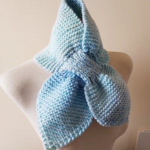 Ascot Keyhole Scarf in colours of a Baby Blue ,White and Pale Lemon Women Teenagers Accessories 1940's Scarf image 3