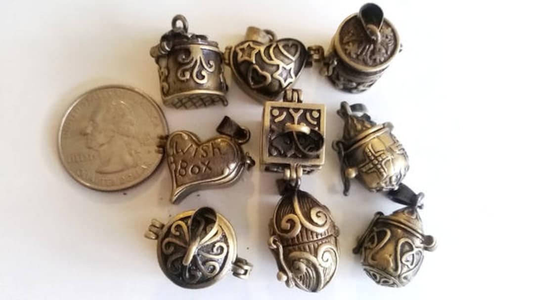 Lock Box Religious 2 Pieces Prayer Box or Locket, Pendant or Charm - Etsy