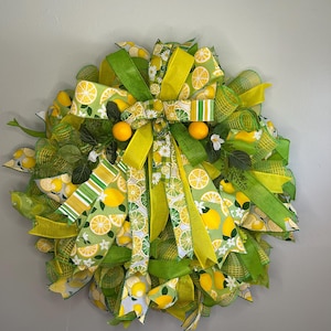 Lemon Summer Wreath | Citrus Front Door Wreath | Bright Yellow & Green Lemon Decor | Refreshing Spring/Summer Wreath