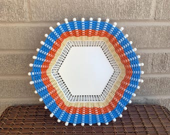 Vtg 50s Blue & Orange Plastic Woven Bowl Made In England Hexagonal Decorative Bowl Weave