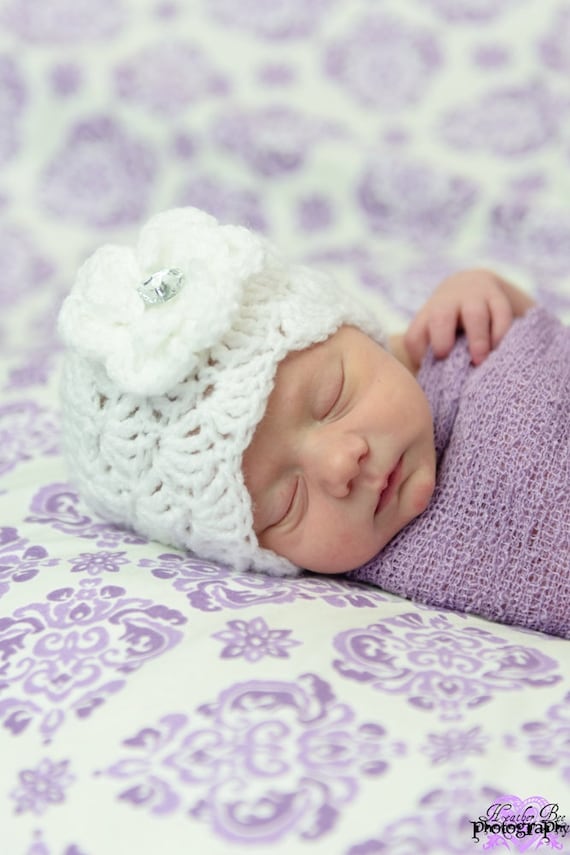 Newborn Beanie Hat - 6-9 Months Baby Girl Sizes  crochet Shell Pattern White Spring Hat Summer Hat Flower Beanie Hat Photo Prop Hat