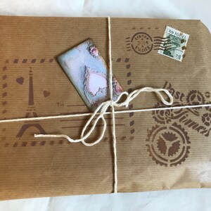 Pacote misterioso cheio de suprimentos para scrapbooking do Junk Journal, tecidos, coisas efêmeras, papel vintage, fitas, rendas, amuletos, enfeites
