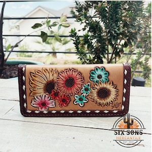 Western Hand Tooled Leather Wallet, Handmade Wallet, Western Leather Wallet, Leather Clutch, Genuine Leather Floral Wallet, Western Wallet