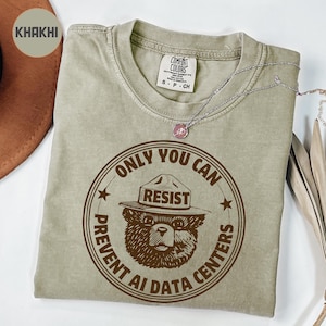 Bara du kan förhindra AI-datacenter Park Ranger Bear Anti AI-tröja, Avvisa AI-skräp, Stödja mänskliga konstnärer, Vintage Ranger Bear-tröja