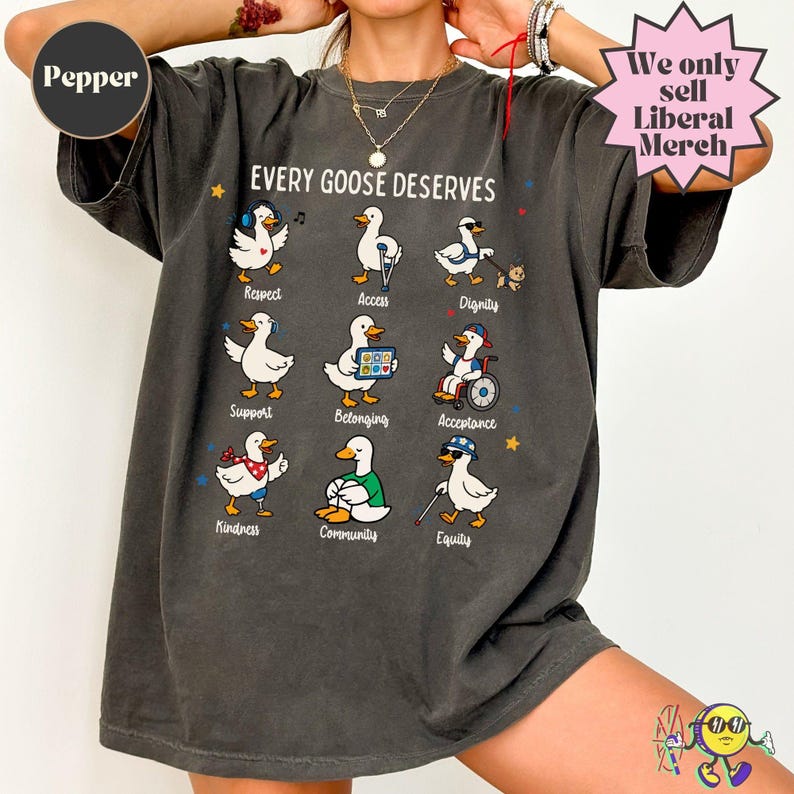 Camiseta Silly Goose con mensaje sutil sobre neurodiversidad, concienciación descarada sobre el autismo, derechos de las personas con discapacidad, camiseta de apoyo e inclusión para familias y aliados del autismo. imagen 10