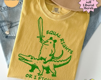 Krieger Opossum & Gator LGBTQ Pride Shirt, Queer Rechte, Queer Pride Monat, Trans Rechte Freiheitlich Pride Monat Protest Anti Trump T-Shirt