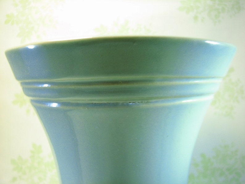 Vintage Large Abingdon Art Pottery Sage Green Vase | Etsy