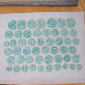 50JM - 50 Stück JADE SWIRL Kreise - Keramik Mosaik Fliesen Set