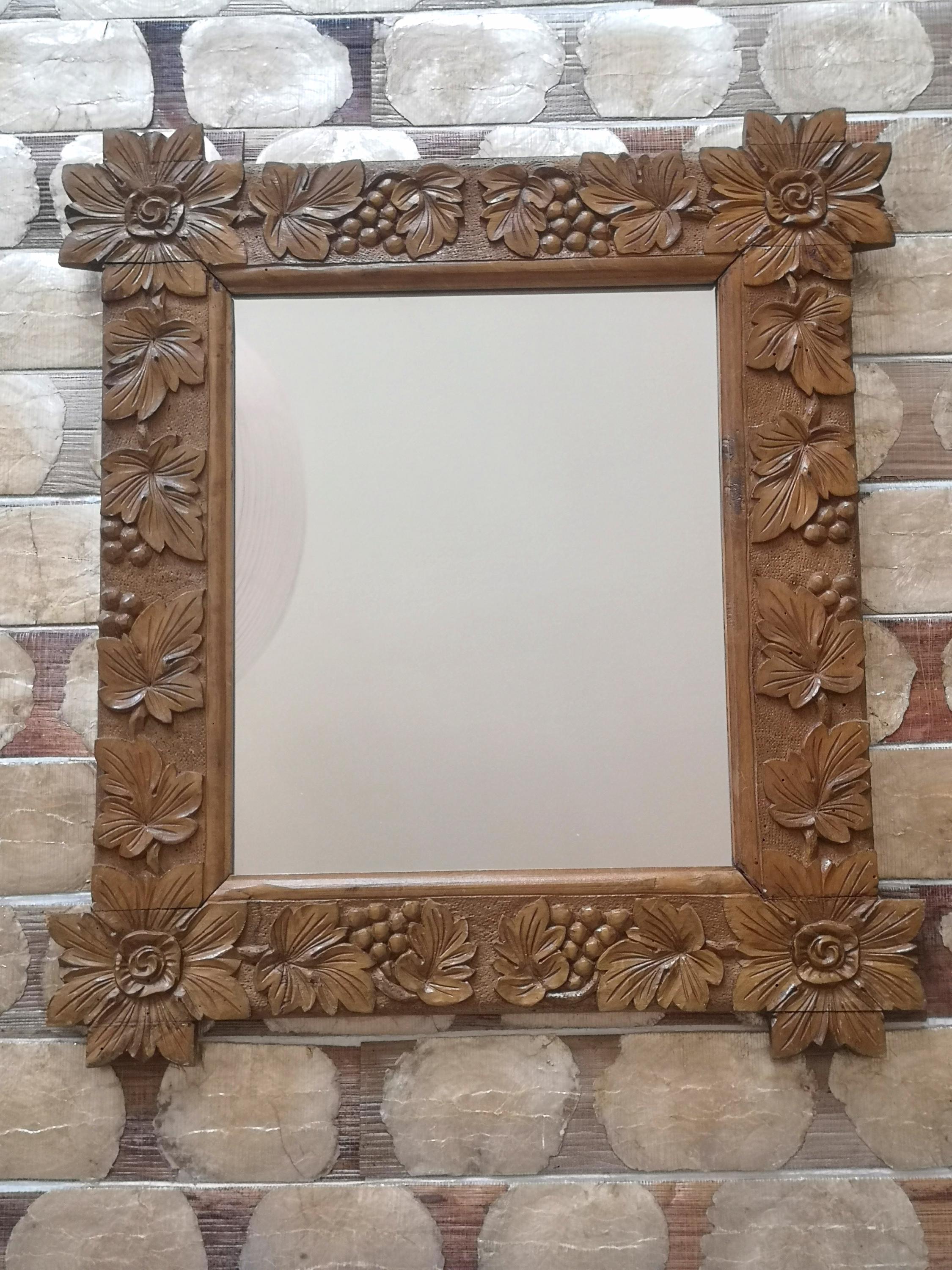 木彫　壁掛けミラー 葉とブドウのデザイン 受注制作）木彫りの大きな壁掛け鏡☆葡萄模様☆材質榀の木＊ｻｲｽﾞ約