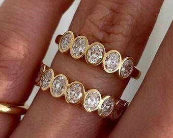 3.0 mmベゼルセットアッシャーカットモアッサナイト結婚指輪、ハーフ