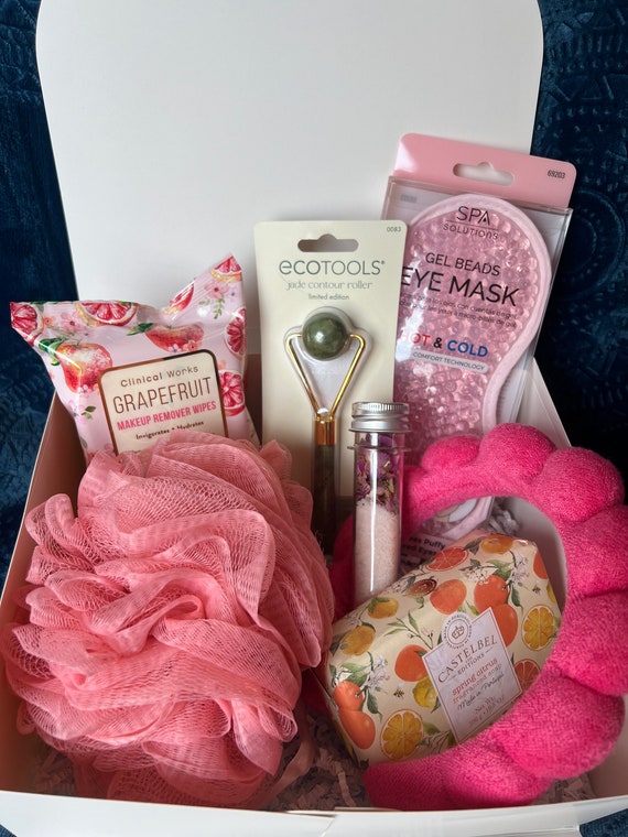SPA DAY Day Gift Box, Self Care, Spa Day, Pampering Gifts, Comfort