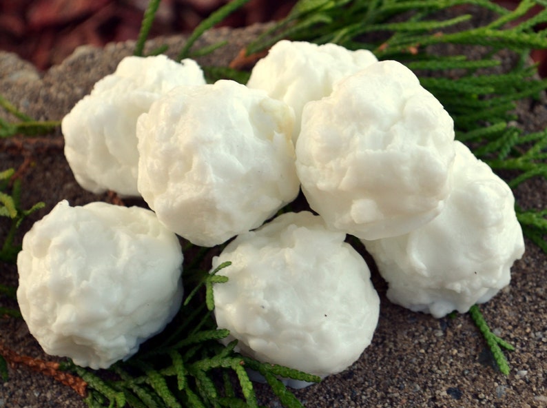 Mini Snowball Vegan Winter Holiday Soap Set Snowball Soap Winter Holiday Soap Christmas Stocking Stuffer Fun Soap Snow image 1