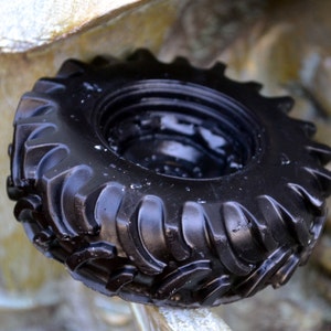 Father&#39;s Day Gift - Monster Truck Tire Soap - Gift for Dad - Soap for Men - Car Lovers Soap - Kids Soap - Children&#39;s Soap- Tire Soap
