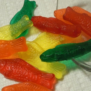 Rainbow Gummy Fish Candy Soap Candy Red Fish Gummy Holiday Party Favor Kids Cherry Vegan image 1