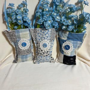 Vintage Quilt Flower Pockets