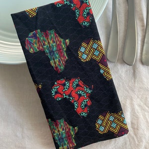 Afrika Landkarte mit Tribal Designs Stoffservietten - 2er-Set