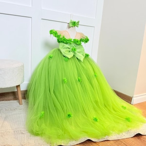 Sage Green flower girl dress, cute dress baby, tulle easter dress green baby, gown with tail baby green flower, tulle floral dress baby girl
