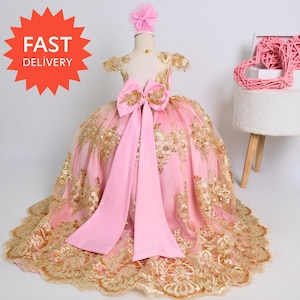 Vestido de niña de cola larga de longitud completa en rosa y dorado, vestido de encaje de satén rosa para niñas de flores, vestido de fiesta de princesa para bebé, vestido de bebé de encaje dorado brillante