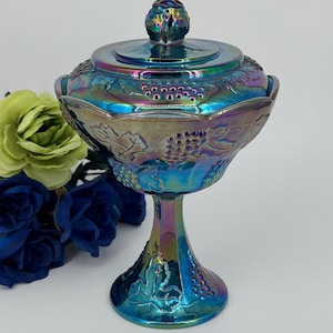 ヴィンテージブルーの虹彩カーニバルガラス製キャンディディッシュ（蓋