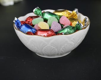 Vintage Lenox Greenfield Sylvan Pattern Nut Dish with 24K Gold Trim