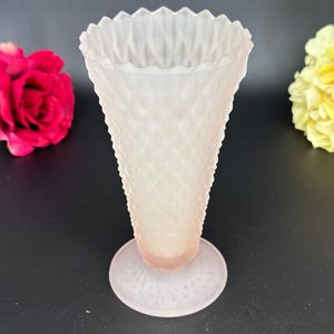 Vintage Indiana Glass Pink Frosted Diamond Pattern Vase – 1965 Depression Glass