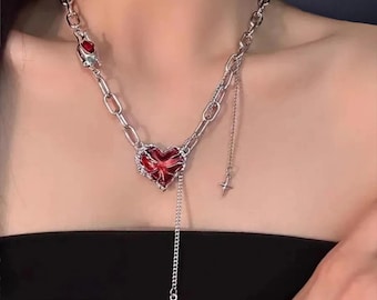 Gothic Heart Necklace – Barbed Wire Heart Pendant, Dark Aesthetic Necklace, Punk Emo Jewelry, Edgy Valentine&#39;s Gift for Her