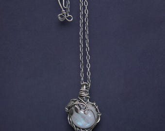 Witch's Mirror Necklace: Wiccan Protection Amulet, Gothic Talisman
