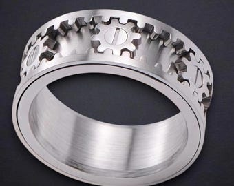 Steampunk Gear Spinner Ring: Stainless Steel Fidget Jewelry for Men
