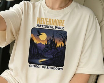 T-shirt Nevermore Academy : t-shirt gothique inspiré de Wednesday Addams